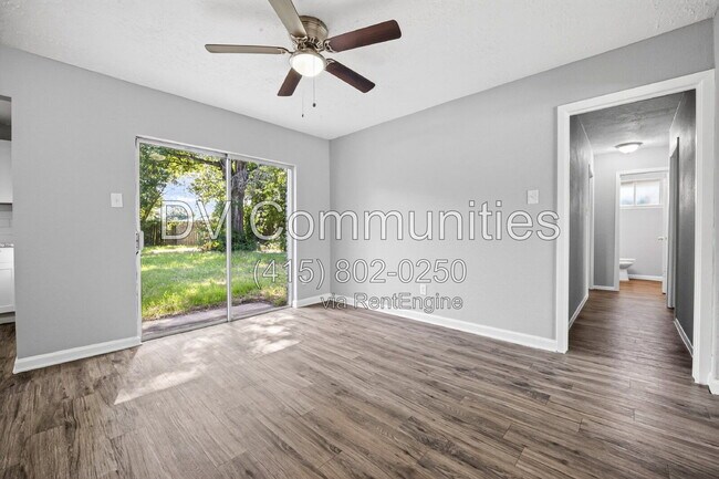 Building Photo - 15331 Campden Hill Rd
