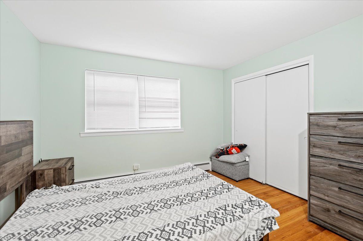 Building Photo - 1725 Howard Ave