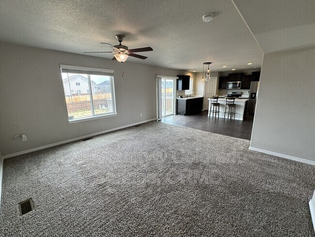 Building Photo - 6471 Weiser Dr