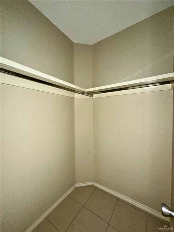 Building Photo - 17 Miroslava Ave