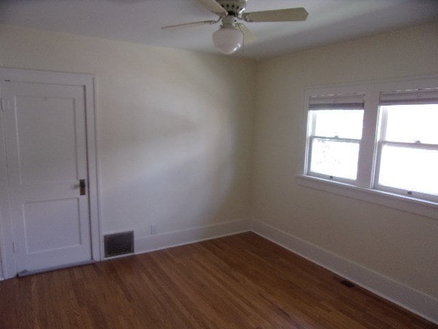 Building Photo - Single Family Home - Washington Park (41WA)