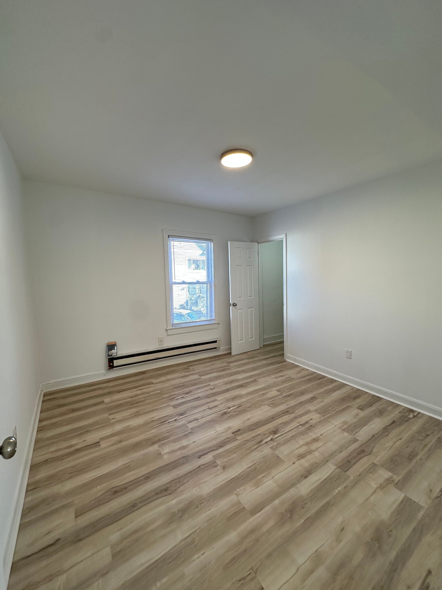 Building Photo - 12 Margerie St