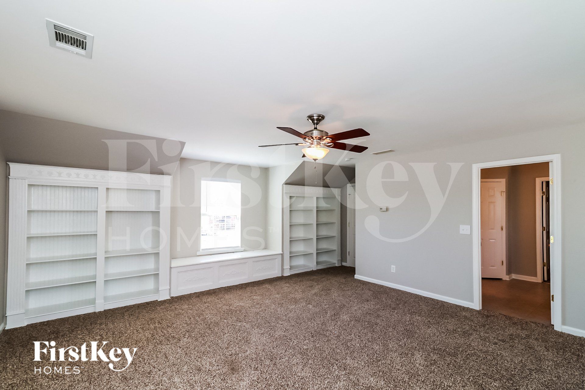 Building Photo - 2991 Summerfield Ct