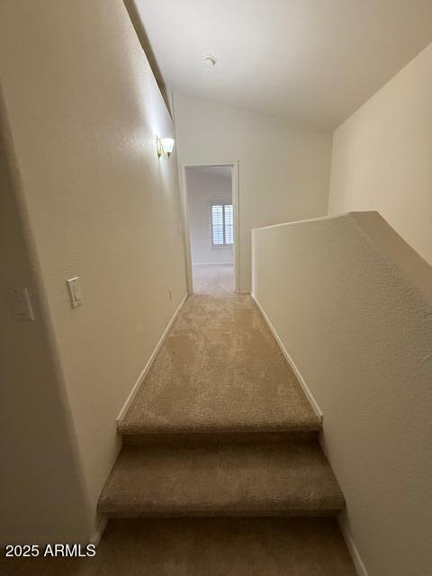 Building Photo - 6431 W Desert Hollow Dr