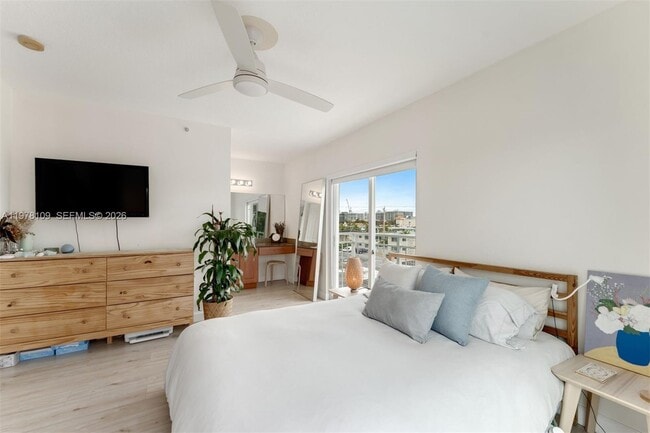 Building Photo - 630 85th St