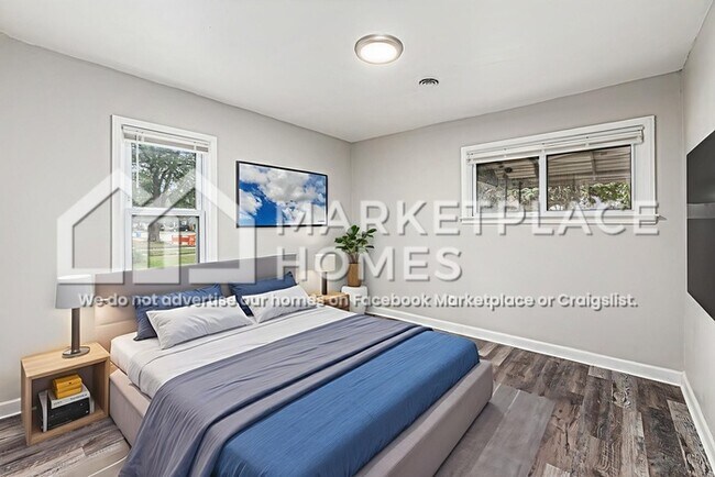 Building Photo - 12782 Couwlier Ave