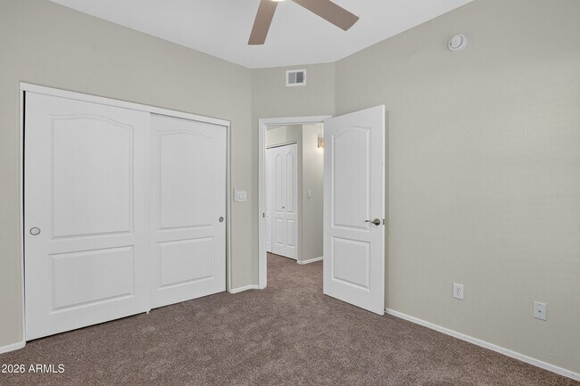 Building Photo - 3150 E Beardsley Rd