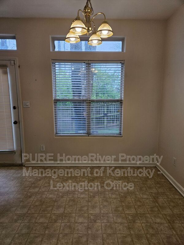 Building Photo - 2616 Crystal Falls Rd