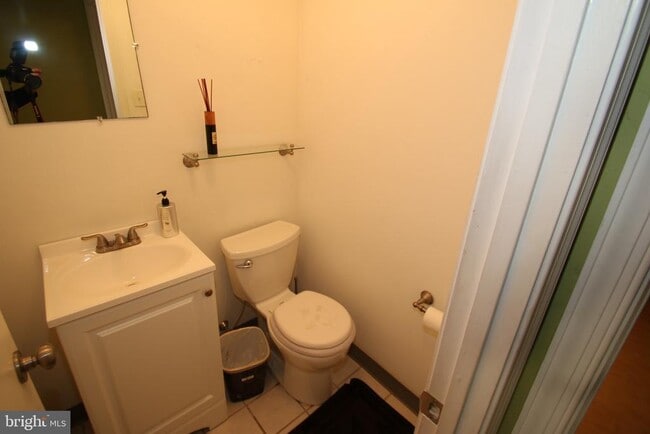 Building Photo - 3478 Coventry Pl