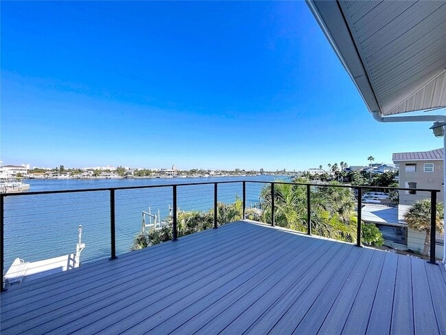 Building Photo - 8485 Blind Pass Dr