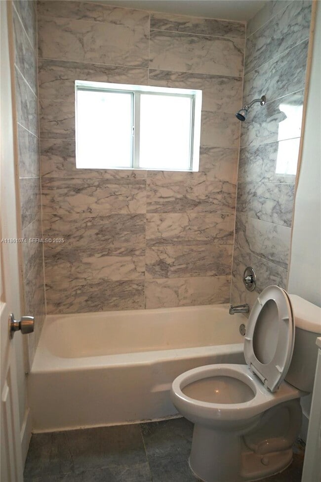 Building Photo - 584 NW 65th St