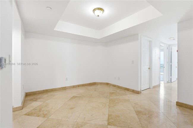 Building Photo - 18671 Collins Ave