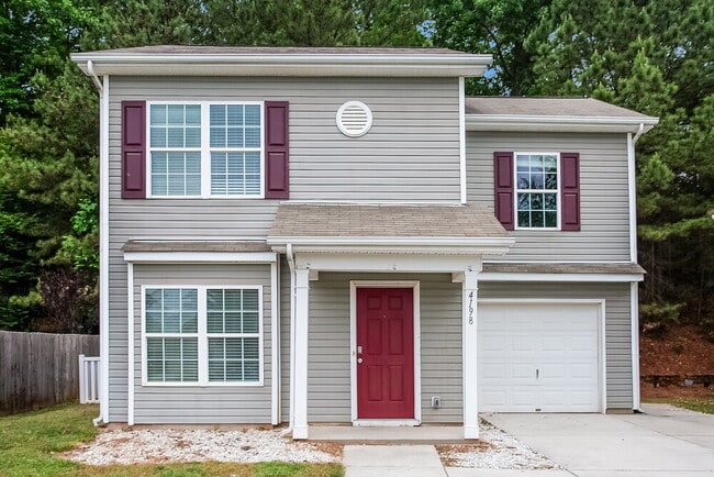 Building Photo - 4198 Broadstairs Dr SW