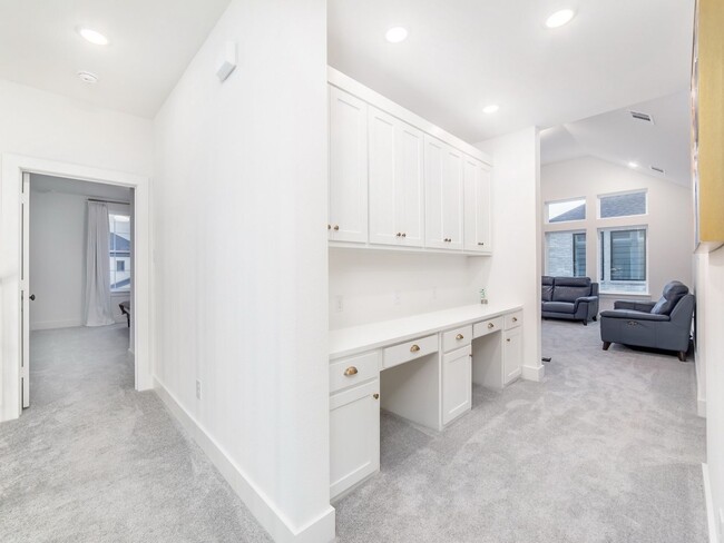 Building Photo - Luxurious 5-Bedroom Smart Home with Media ...
