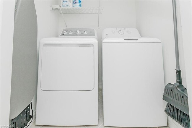 Building Photo - 5555 Double Eagle Cir