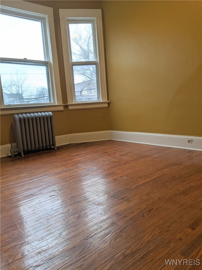 Building Photo - 1582 Delaware Ave