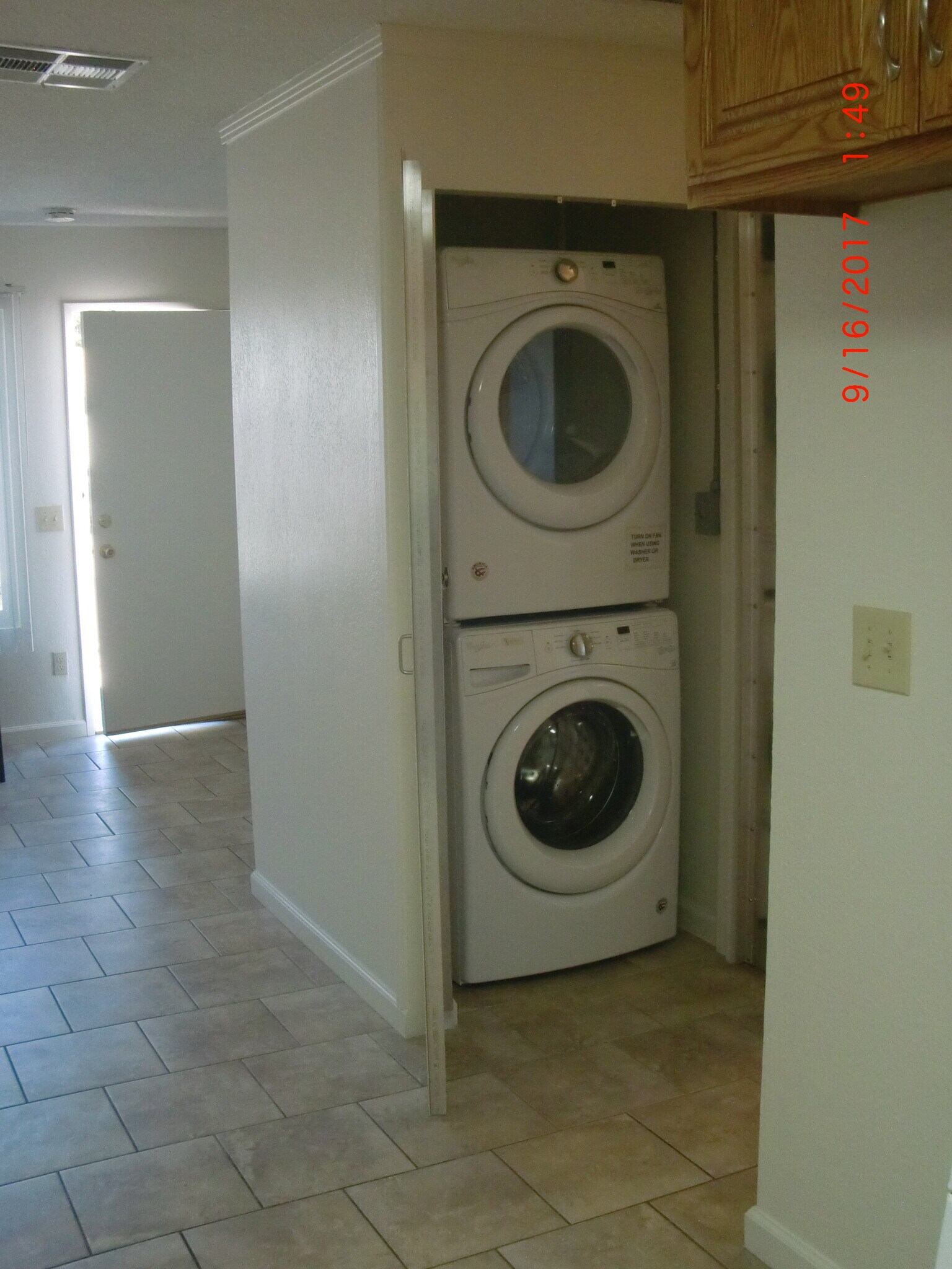 Building Photo - 574 Greystone Ln