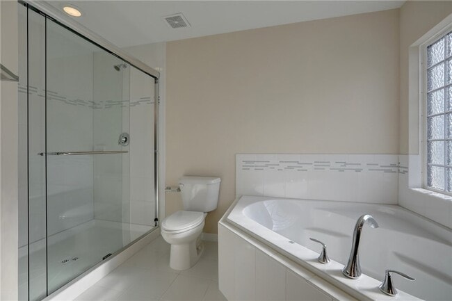 Building Photo - 312 Perch Ln