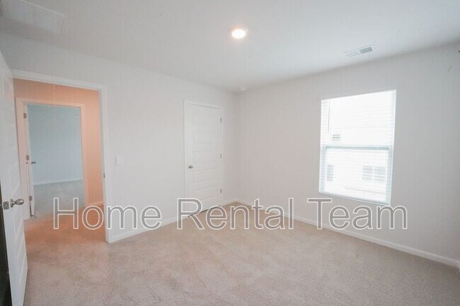 Building Photo - 463 Coconut Dr