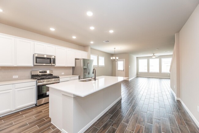 Building Photo - 30338 Tall Fescue Dr