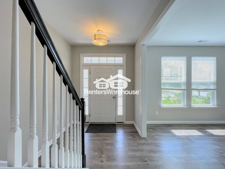 Building Photo - 4056 Ravine Gap Dr