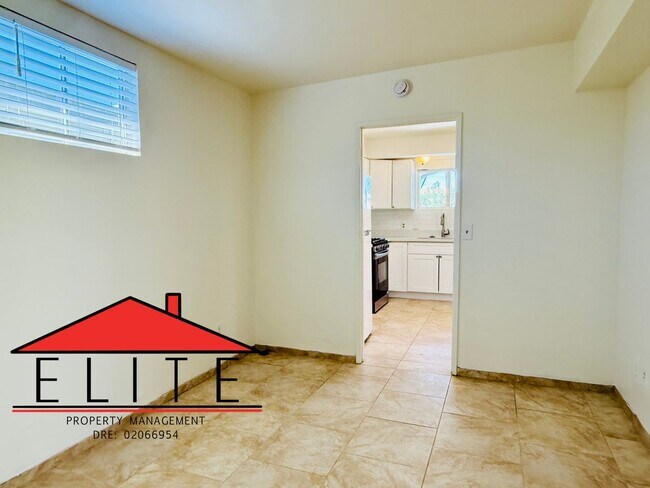 Building Photo - 332AL