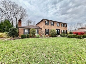 Building Photo - 7033 Willowood Dr