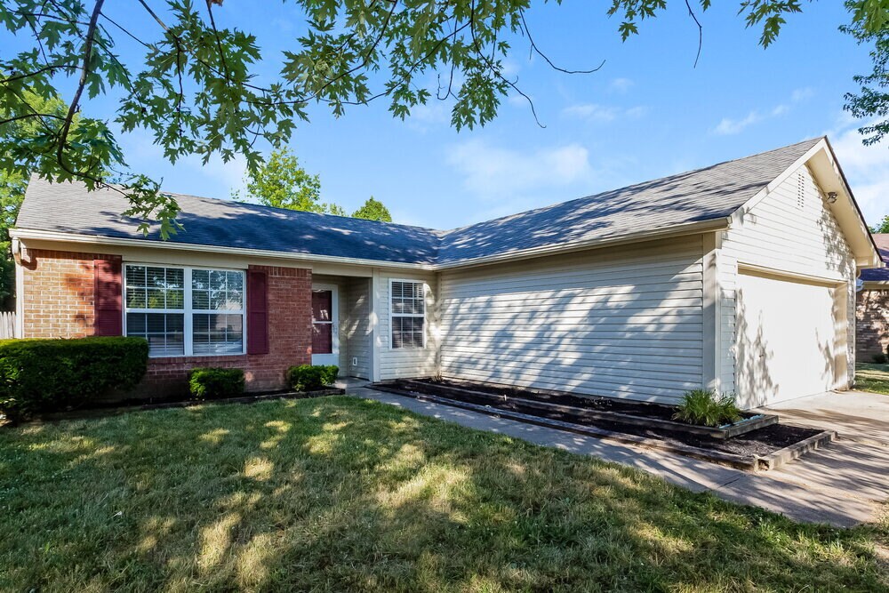 Building Photo - 1832 Emerald Leaf Ct