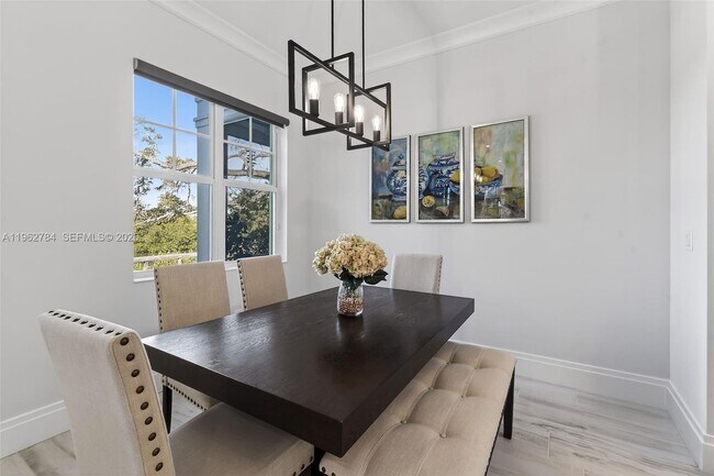 Building Photo - 620 Inlet Waters Cir