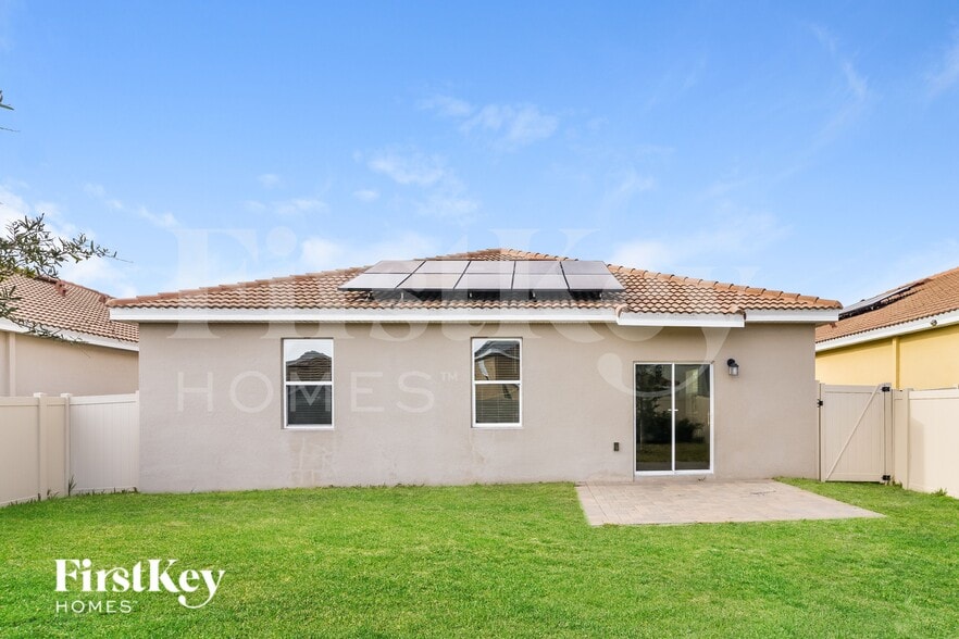 Building Photo - 1320 Oak Crest St