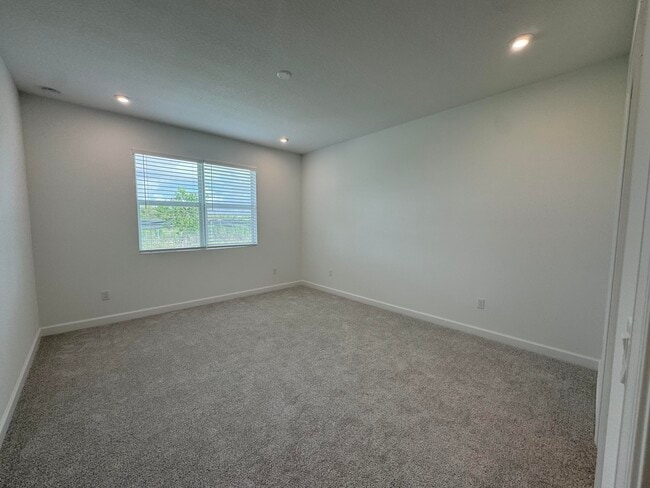 Building Photo - 14285 Murney Wy