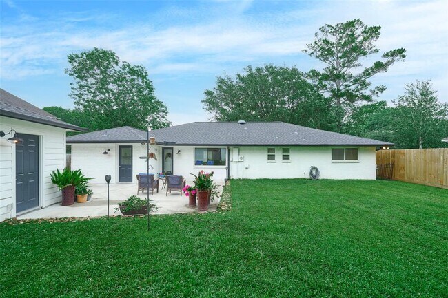 Building Photo - 3607 Hickory Hill Ln