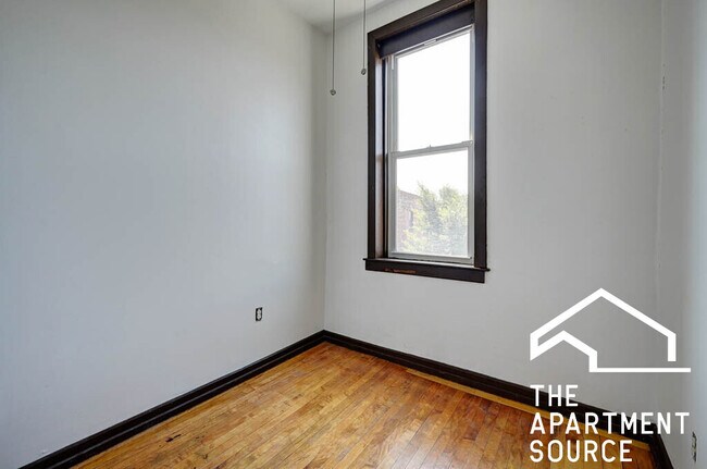 Building Photo - 3121 S Morgan St