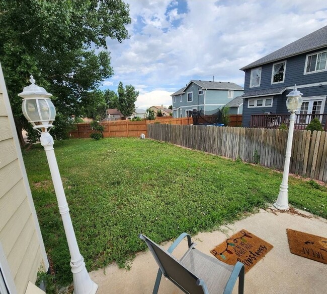 Building Photo - Beautiful 3 Bed 2 Bath Home Near Fort Carson!!!