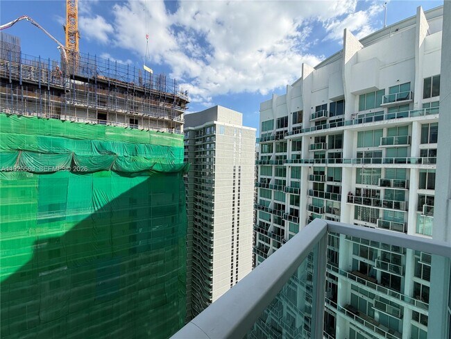 Building Photo - 31 SE 5th St