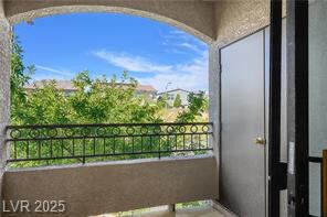 Building Photo - 8250 N Grand Canyon Dr