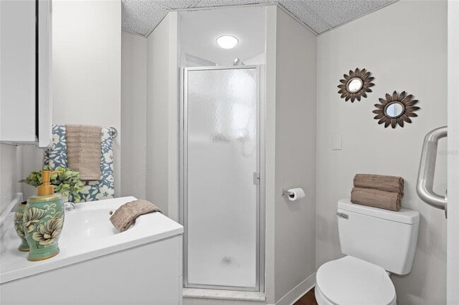 Building Photo - 411 1st Ave N