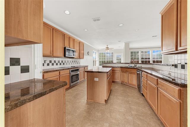 Building Photo - 509 Lochwood Dr