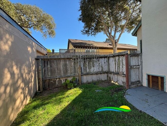 Building Photo - Delightful 3-Bedroom, 2 bath home in Pacific Grove
