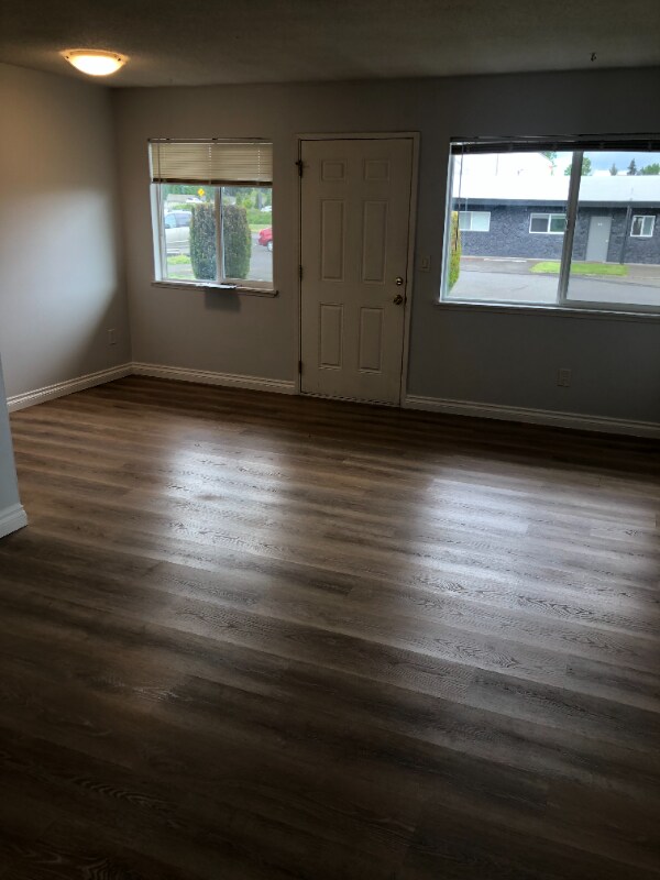 Building Photo - 8000 NE Hwy 99