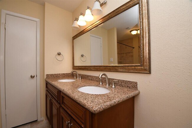 Building Photo - 2596 Bering Dr