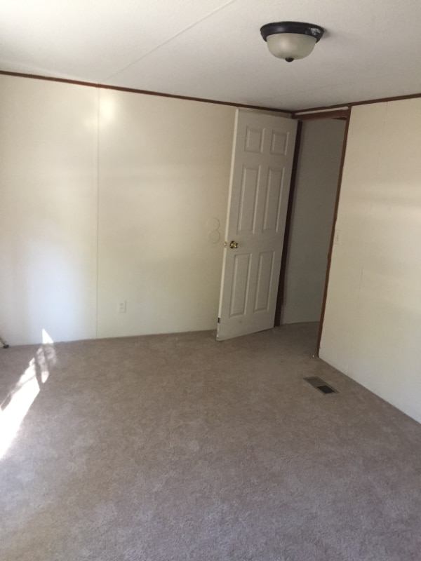 Building Photo - 239 Billys Cir
