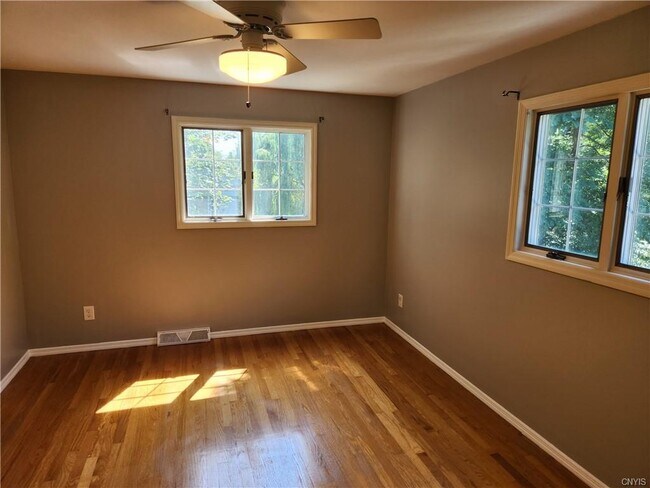 Building Photo - 603 Hamilton Pkwy