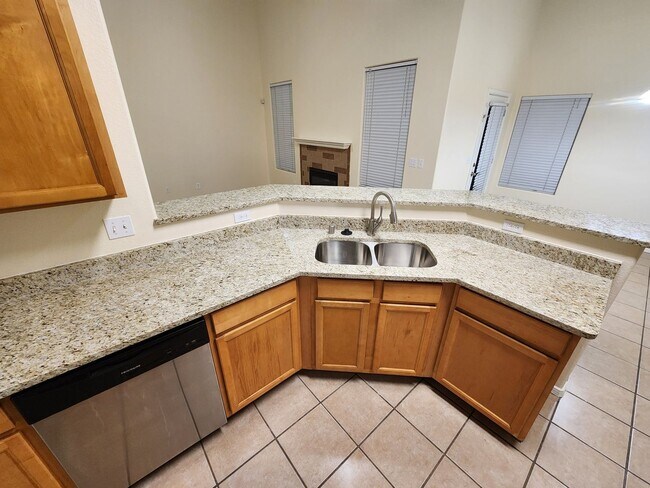 Building Photo - 1219 Gunsight Peak Dr