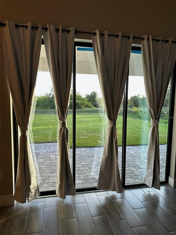 Building Photo - 318 Radford Ave