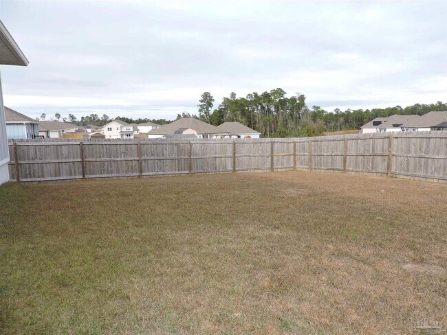 Building Photo - 10612 Davenport Lp