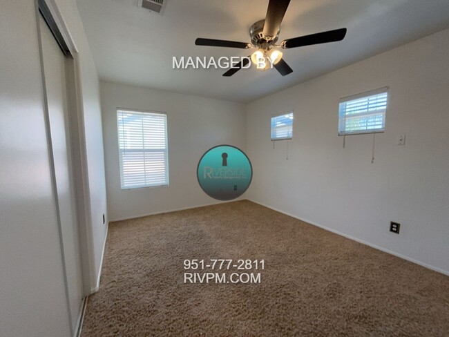 Building Photo - Your Perfect Retreat Awaits in Fontana!! A...