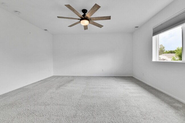 Building Photo - $4,850 - Spacious 5-Bed, 3.5 bath Home wit...