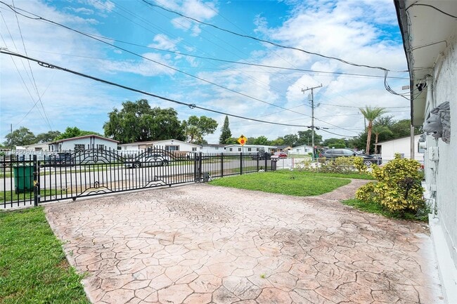Building Photo - 1771 NW 152nd Terrace
