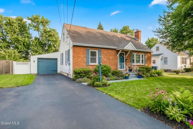 Building Photo - 11 Rapple Dr